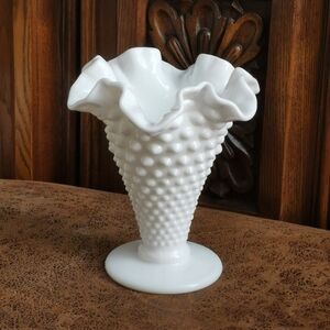 Elegant Milk Glass Hobnail Vase
